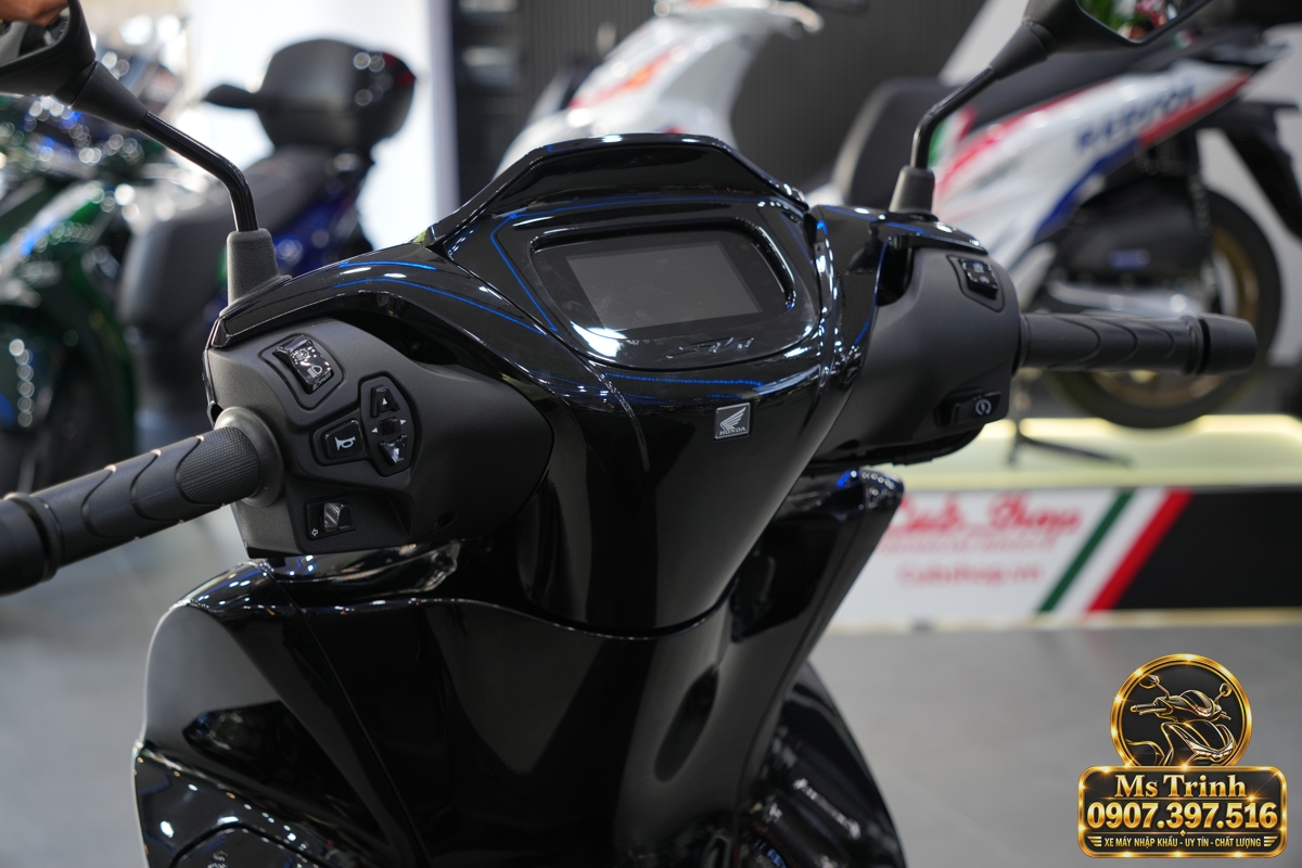 Honda SH150i Ý đen bóng 2027 tại Đồng Nai - Sơn bóng lịch sự, tiện ích cho mỗi ngày