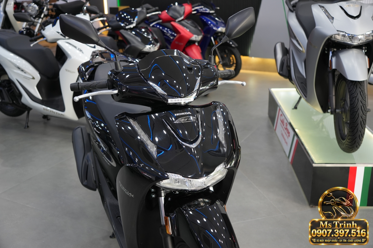Honda SH150i Ý đen bóng 2027 tại Đồng Nai - Sơn bóng lịch sự, tiện ích cho mỗi ngày