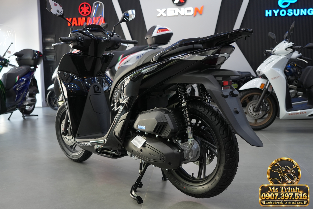 Honda SH150i Ý đen bóng 2027 tại Đồng Nai - Sơn bóng lịch sự, tiện ích cho mỗi ngày
