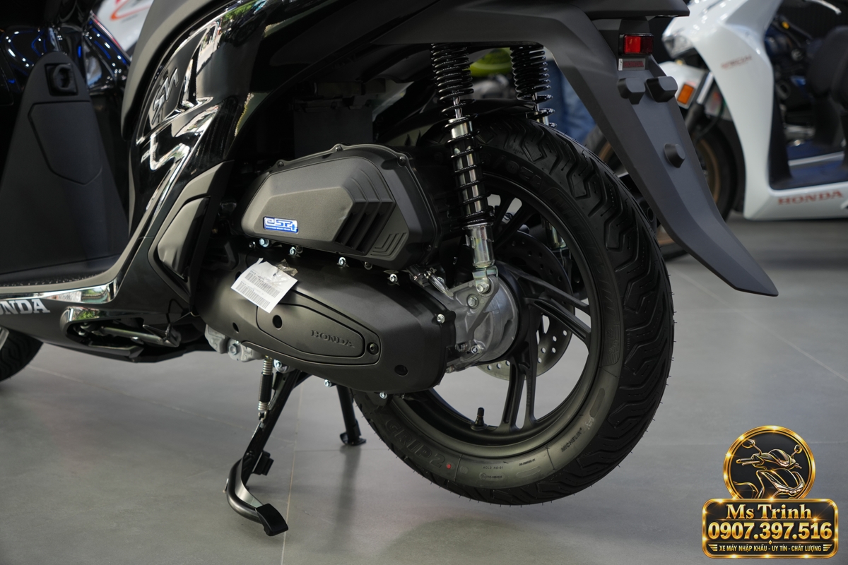 Honda SH150i Ý đen bóng 2027 tại Đồng Nai - Sơn bóng lịch sự, tiện ích cho mỗi ngày