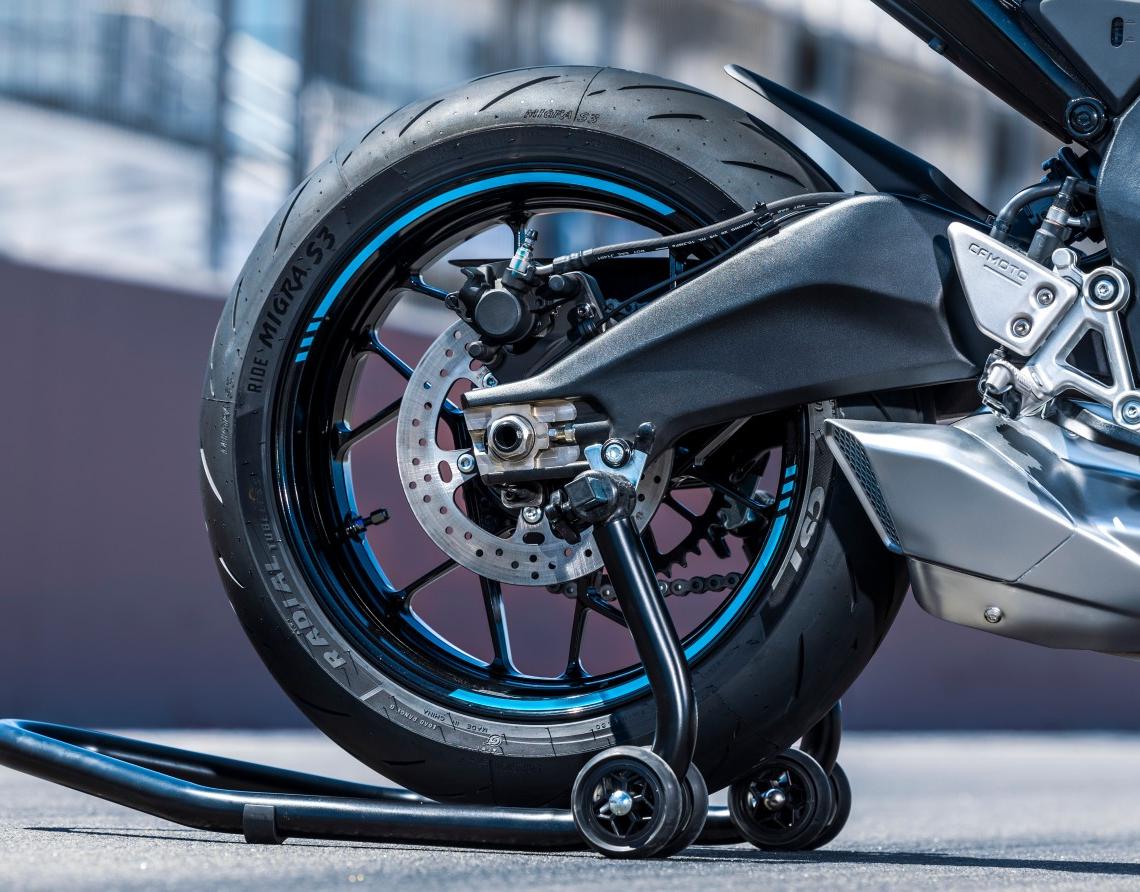 CF Moto 675SR-R 2025 3 Xi Lanh Ngang, Siêu Thể Thao, Giá Rẻ tại Đồng Nai