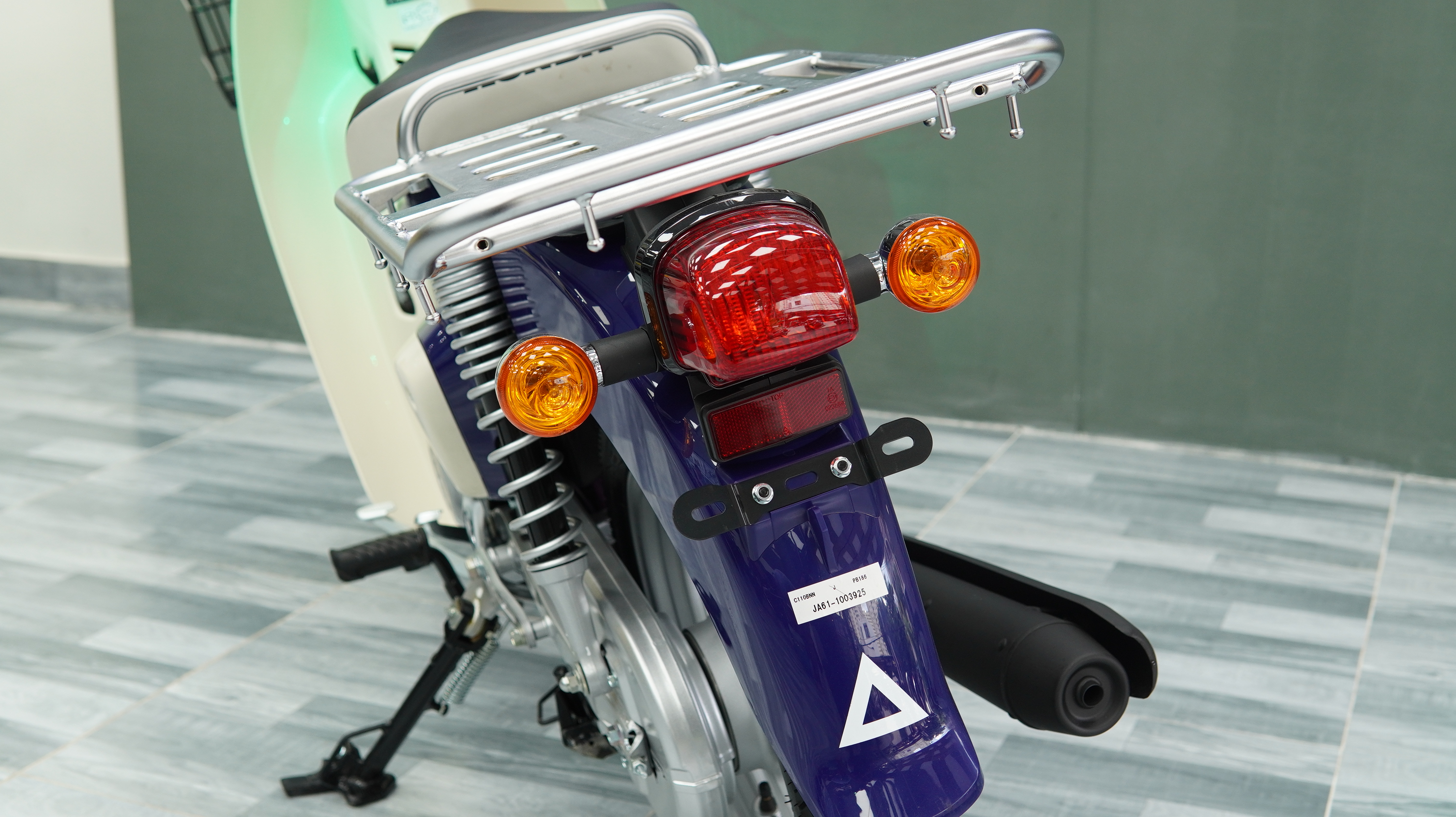 Honda Super Cub 110 Pro ABS 2025, Nhập Khẩu Chính Hãng Từ Nhật tại Đồng Nai