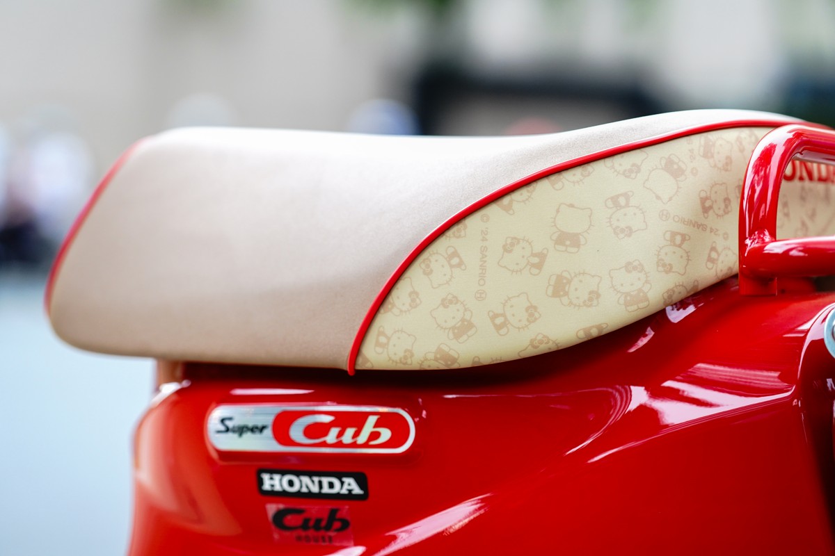 Honda Super Cub 110ABS Hello Kitty Edition, Made In Japan tại Đồng Nai