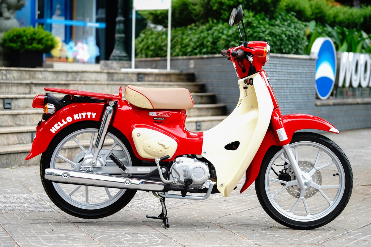 Honda Super Cub 110ABS Hello Kitty Edition, Made In Japan tại Đồng Nai