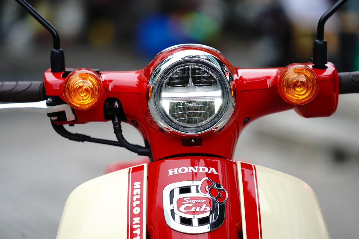 Honda Super Cub 110ABS Hello Kitty Edition, Made In Japan tại Đồng Nai