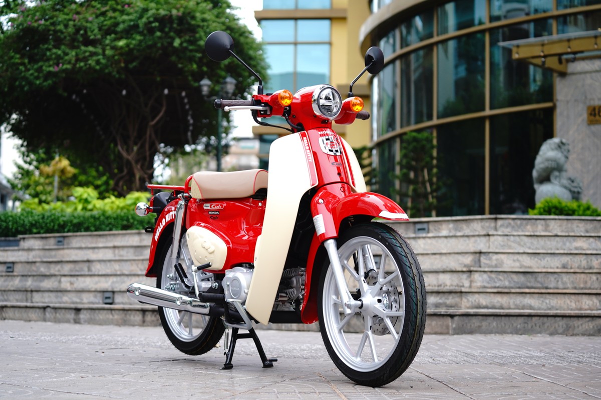 Honda Super Cub 110ABS Hello Kitty Edition, Made In Japan tại Đồng Nai
