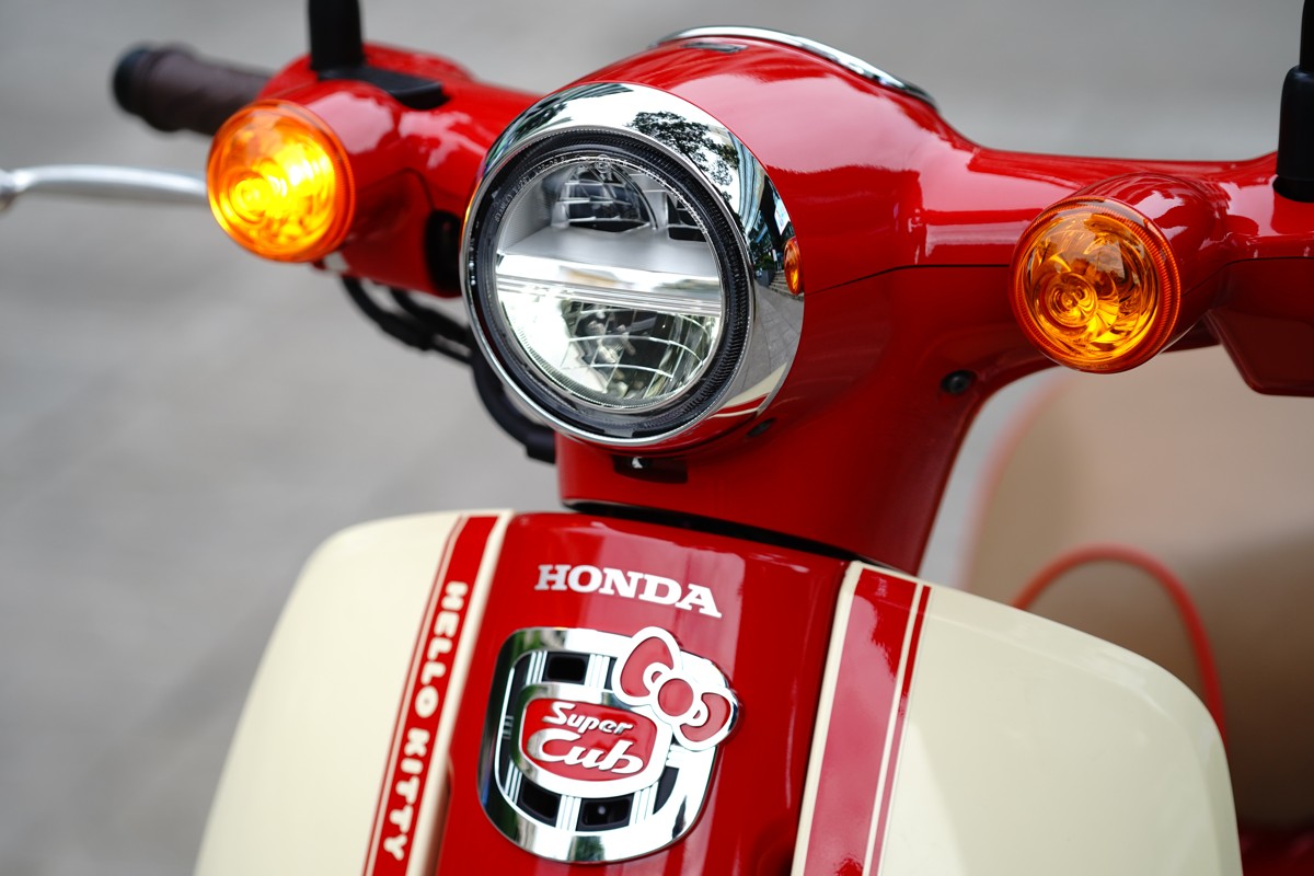 Honda Super Cub 110ABS Hello Kitty Edition, Made In Japan tại Đồng Nai