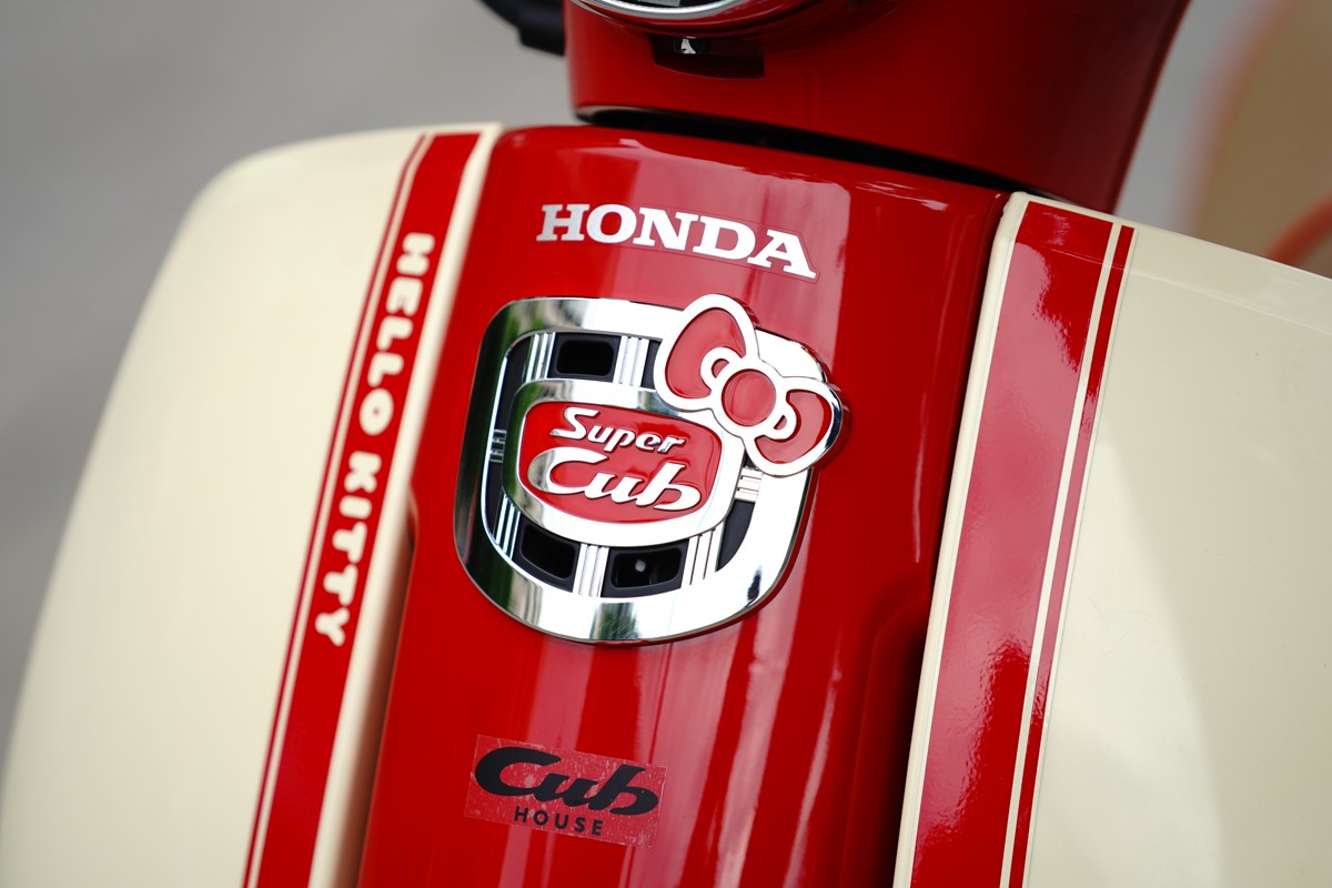 Honda Super Cub 110ABS Hello Kitty Edition, Made In Japan tại Đồng Nai