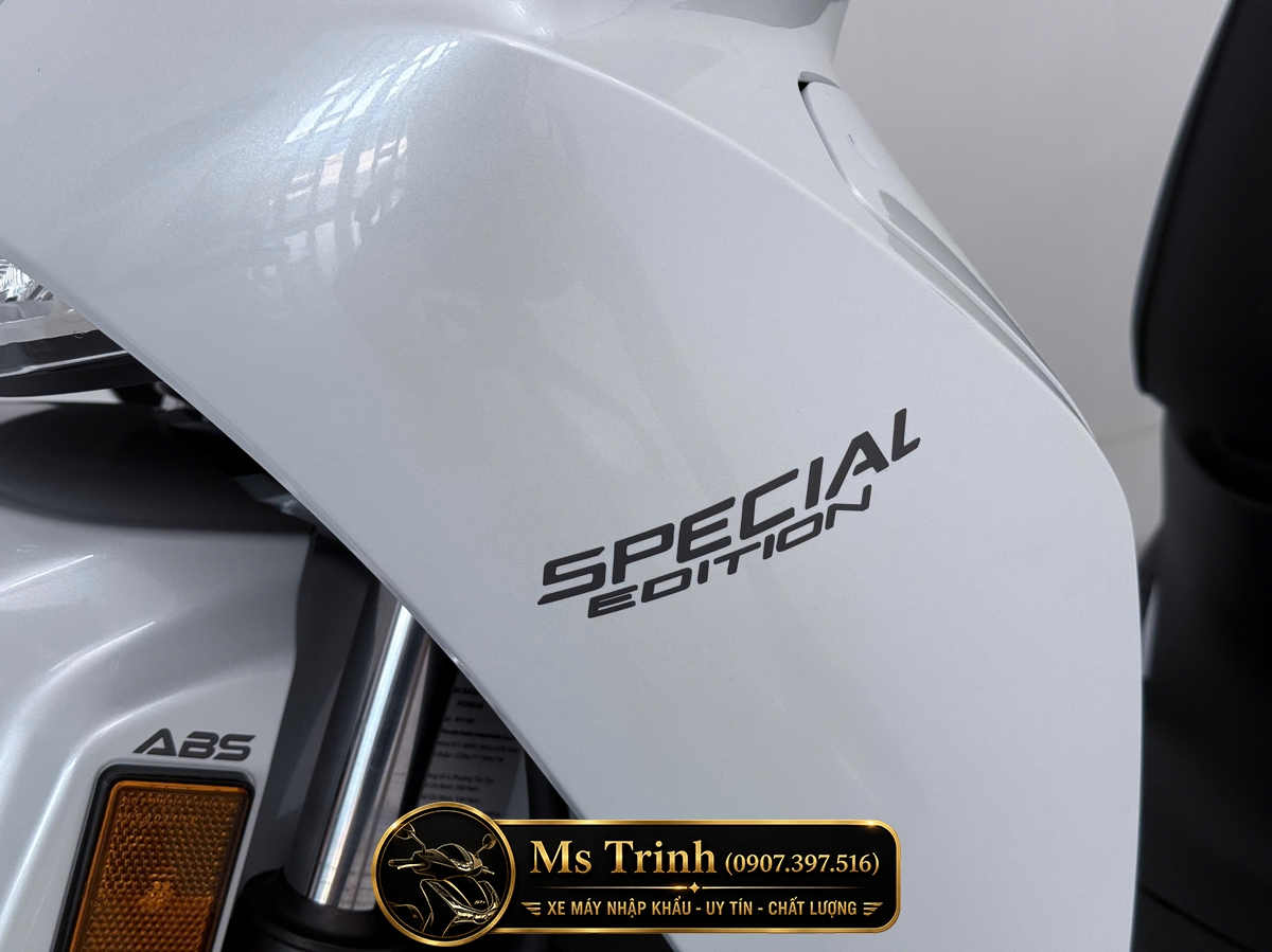 Honda SH150i Special Edition Standard nhập HMR Ý màu trắng tại Đồng Nai: Giá trị nằm trong từng chi tiết nguyên bản