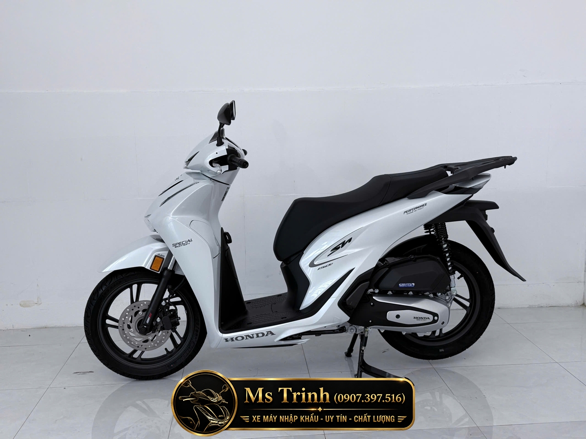 Honda SH150i Special Edition Standard nhập HMR Ý màu trắng tại Đồng Nai: Giá trị nằm trong từng chi tiết nguyên bản
