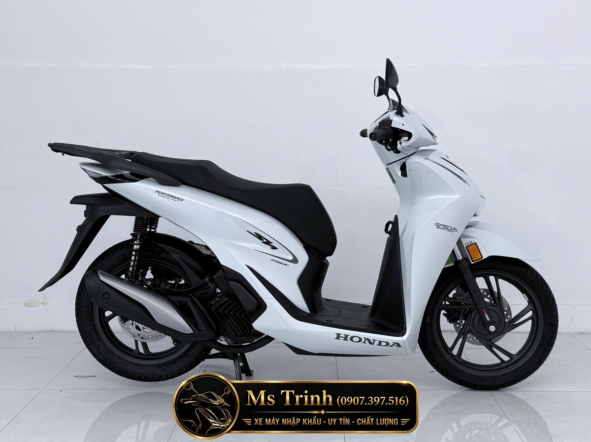 Honda SH150i Special Edition Standard nhập HMR Ý màu trắng tại Đồng Nai: Giá trị nằm trong từng chi tiết nguyên bản
