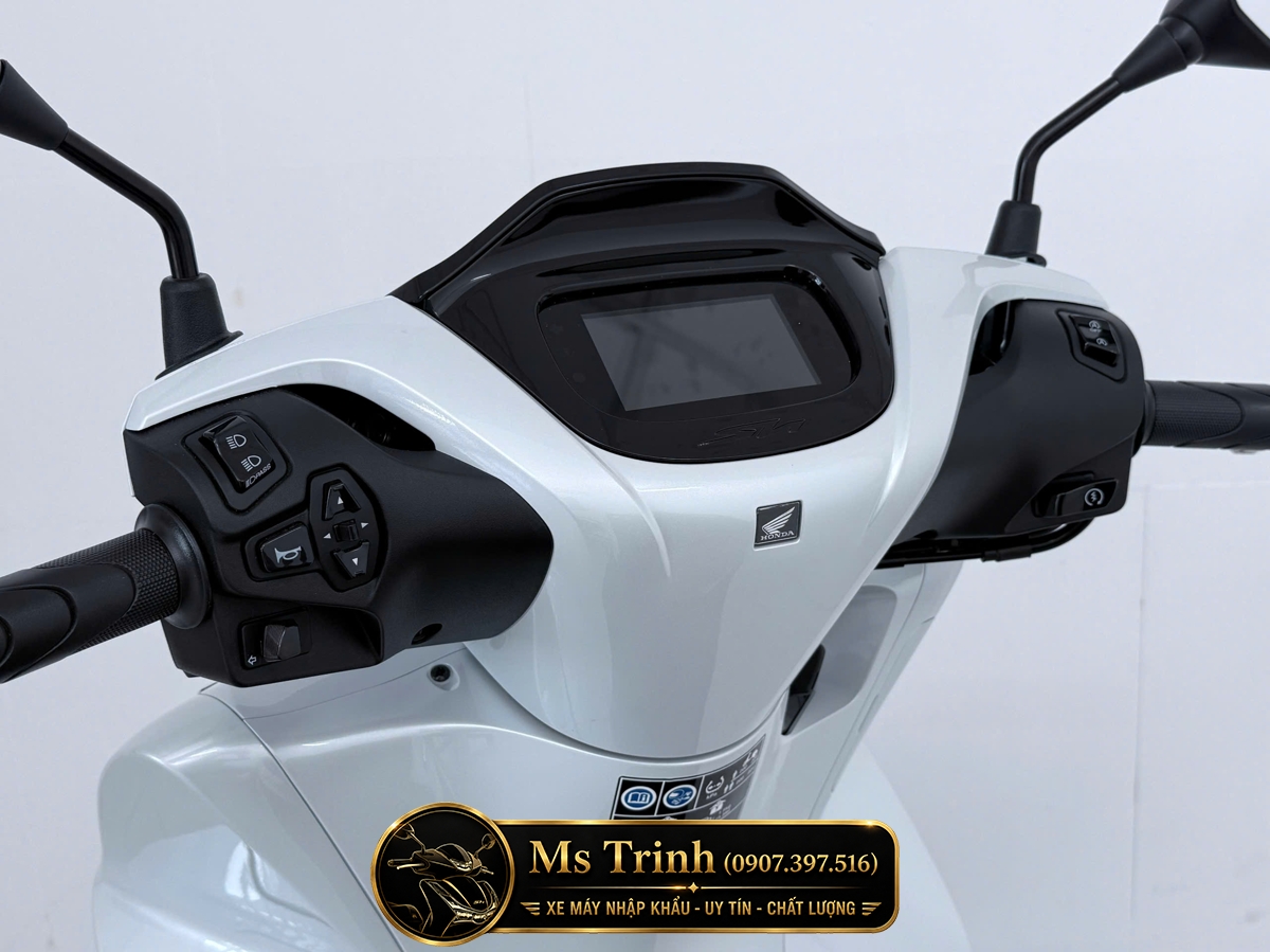 Honda SH150i Special Edition Standard nhập HMR Ý màu trắng tại Đồng Nai: Giá trị nằm trong từng chi tiết nguyên bản