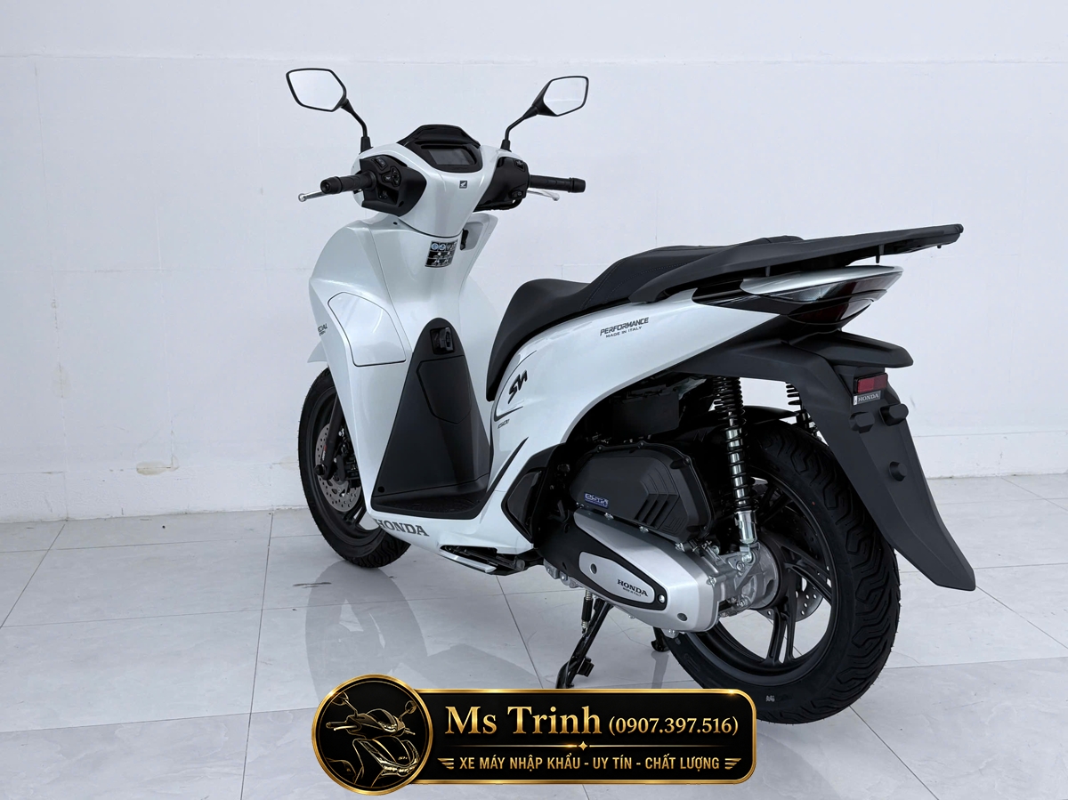 Honda SH150i Special Edition Standard nhập HMR Ý màu trắng tại Đồng Nai: Giá trị nằm trong từng chi tiết nguyên bản