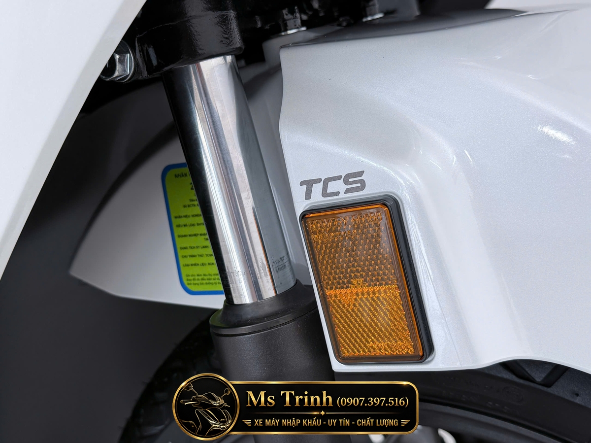Honda SH150i Special Edition Standard nhập HMR Ý màu trắng tại Đồng Nai: Giá trị nằm trong từng chi tiết nguyên bản