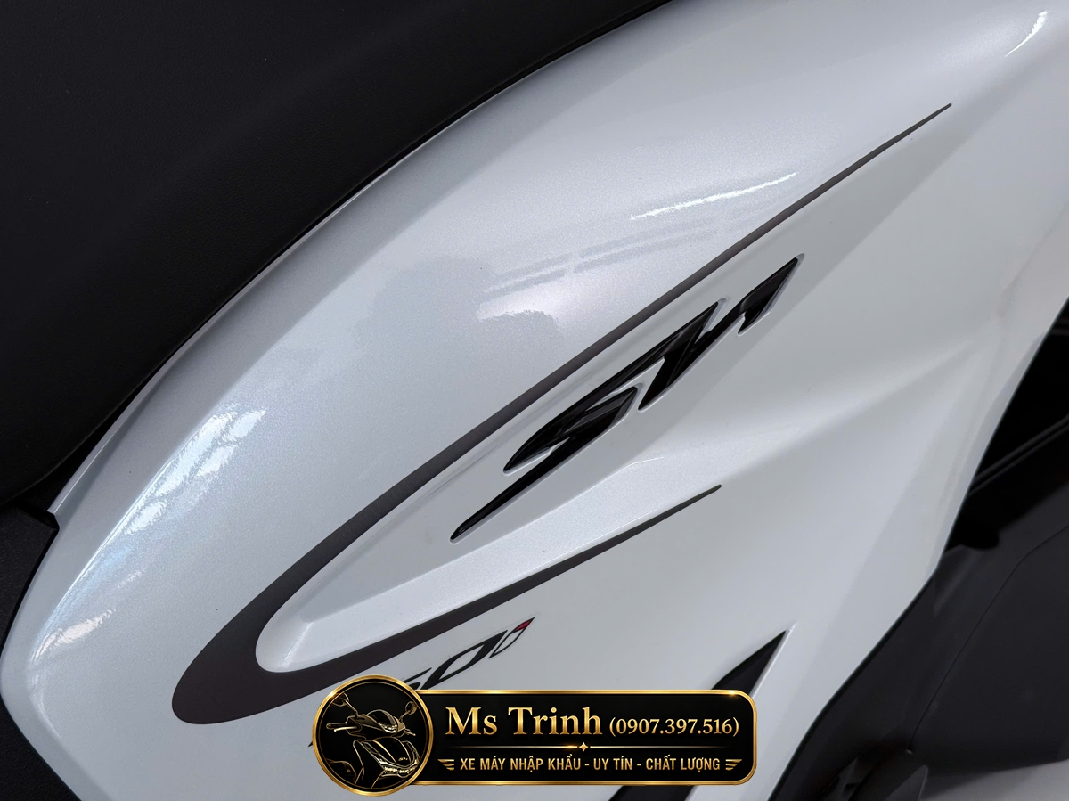 Honda SH150i Special Edition Standard nhập HMR Ý màu trắng tại Đồng Nai: Giá trị nằm trong từng chi tiết nguyên bản