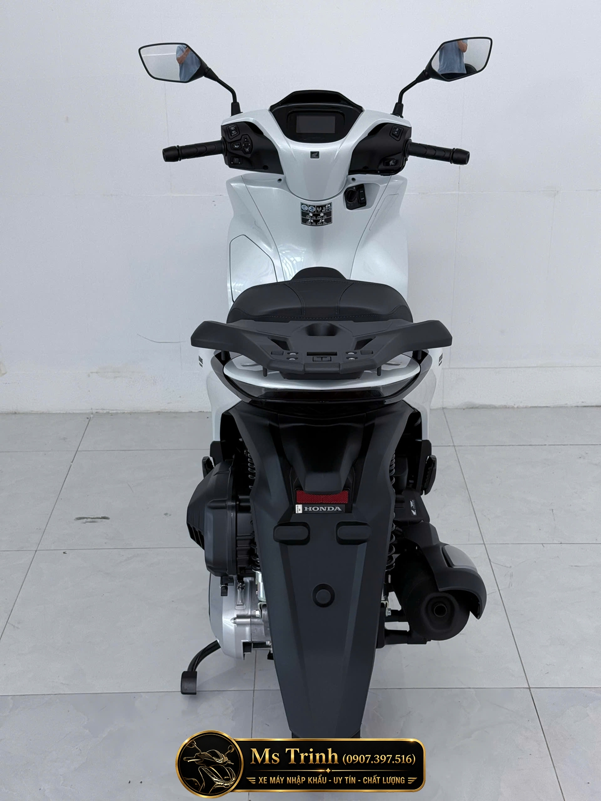 Honda SH150i Special Edition Standard nhập HMR Ý màu trắng tại Đồng Nai: Giá trị nằm trong từng chi tiết nguyên bản