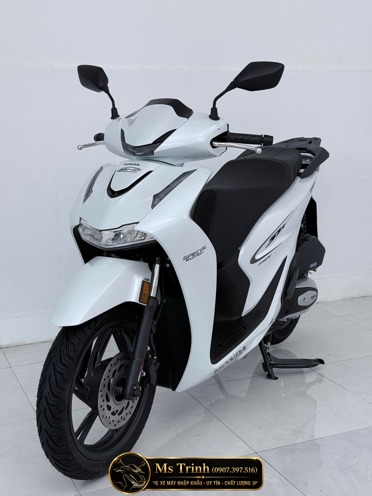 Honda SH150i Special Edition Standard nhập HMR Ý màu trắng tại Đồng Nai: Giá trị nằm trong từng chi tiết nguyên bản