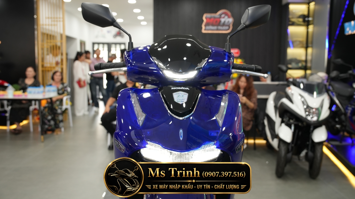 Honda SH150i Vetro Sapphire - Green tại Đồng Nai: SH Ý 2 trong 1 giới hạn 200 xe