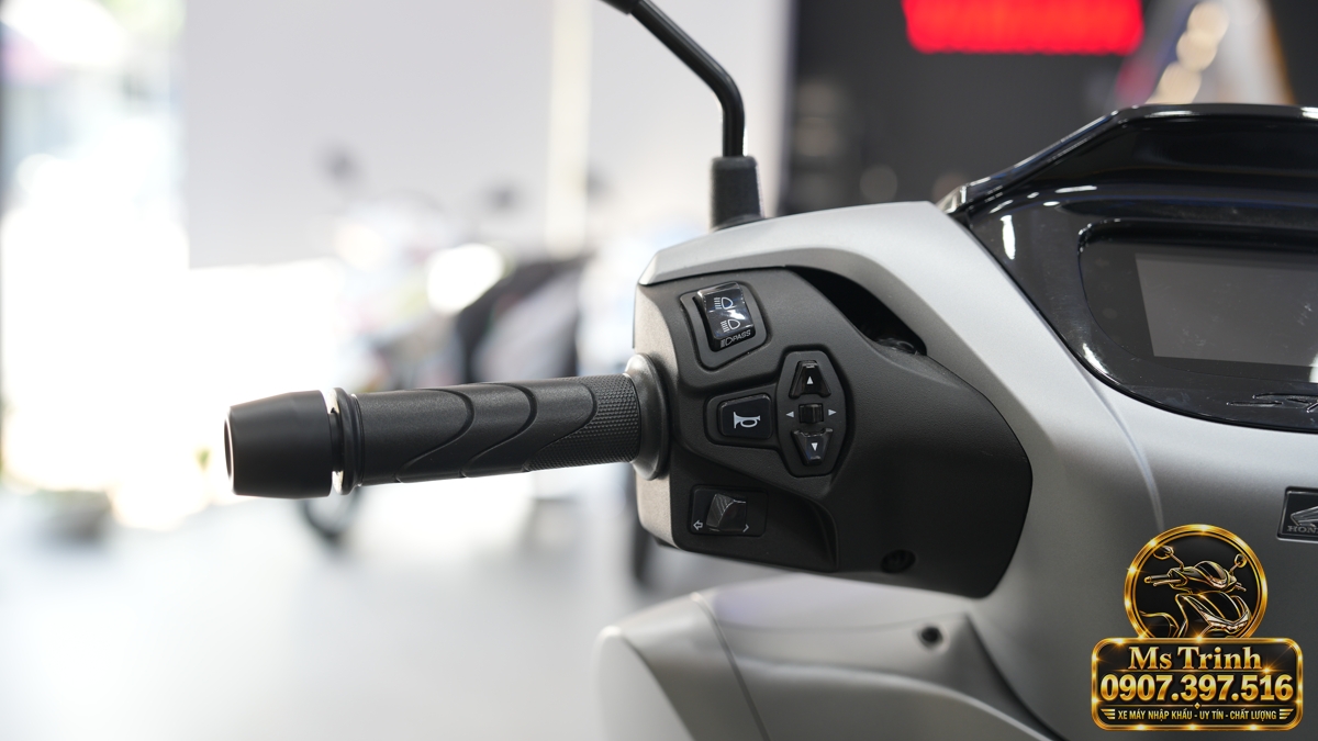 Honda SH150i Ý xám bạc 2027 tại Đồng Nai - Nhập Ý, tem vàng sang trọng, giá tốt