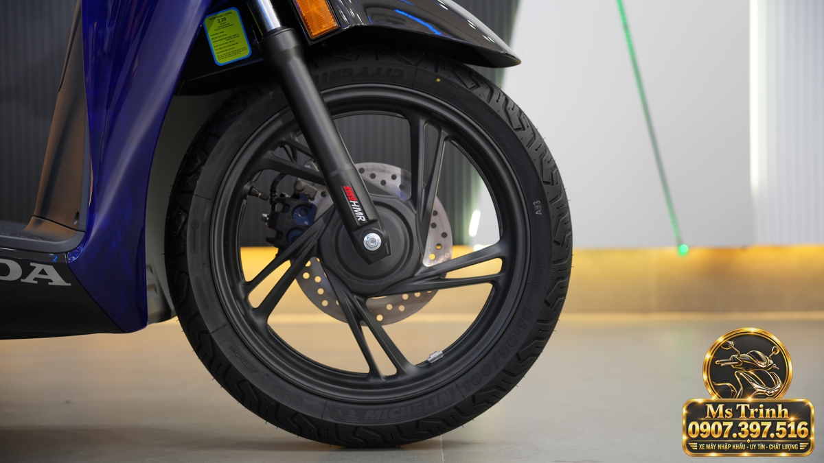 Honda SH150 Vetro Blue 2027 tại Đồng Nai - Xanh Sapphire trong suốt, nhập Ý sang trọng