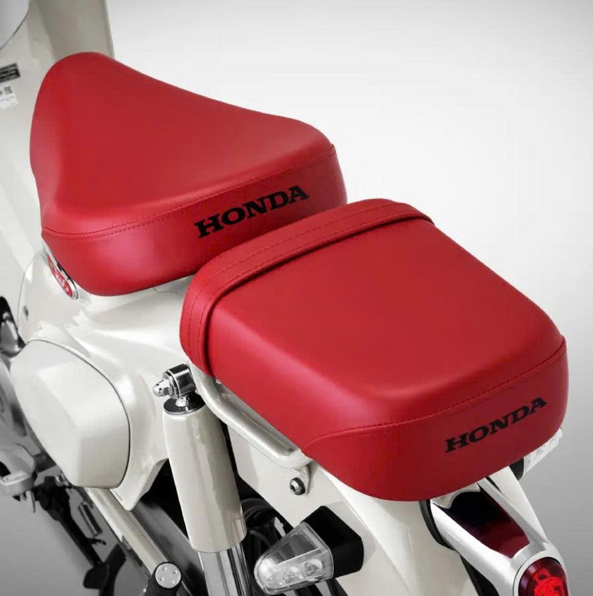 Honda Super Cub 125 Custom Edition Thái Lan 2025 màu trắng tại Đồng Nai