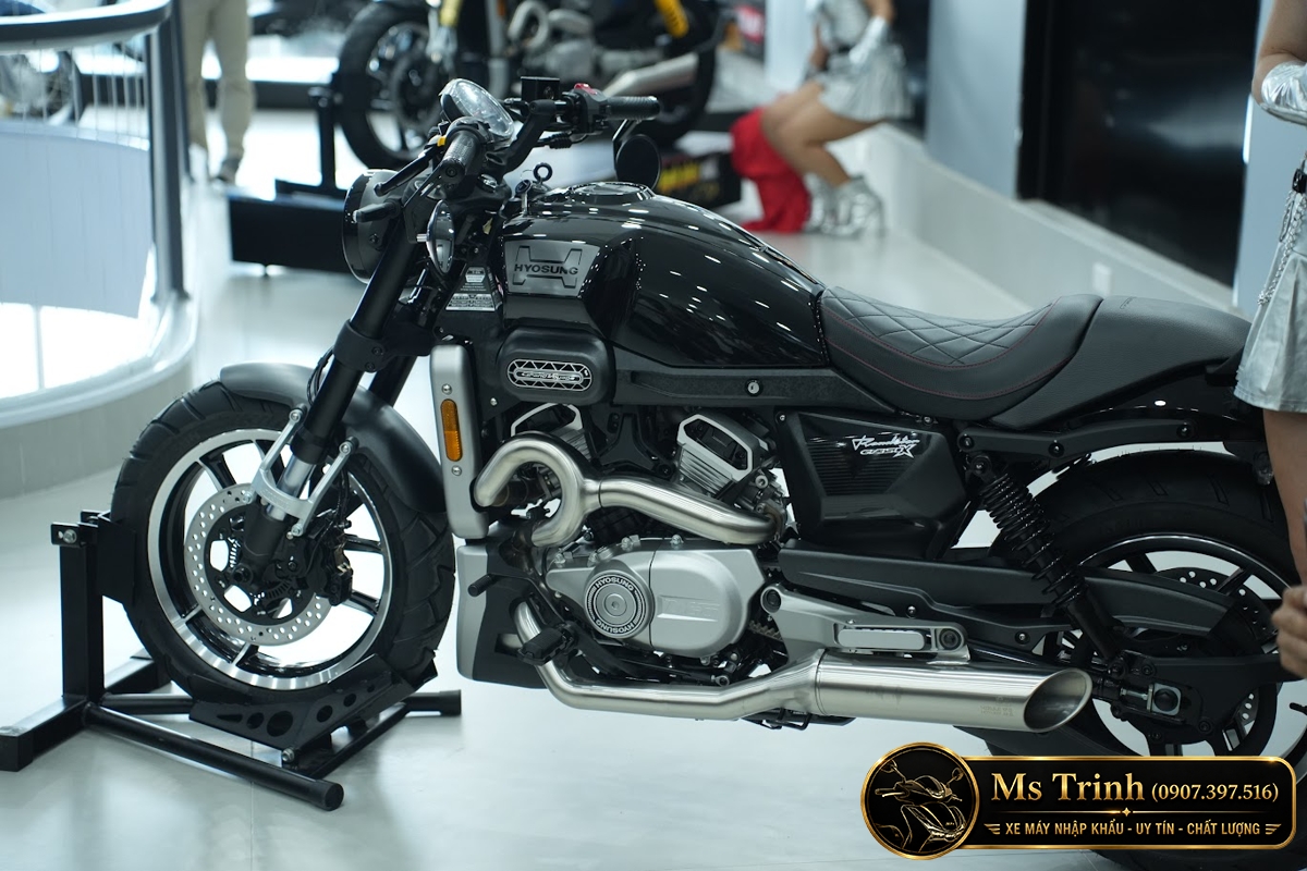 Hyosung GV350X tại Đồng Nai - Cruiser 350cc Phong Cách Mỹ Cơ Bắp, Cá Tính