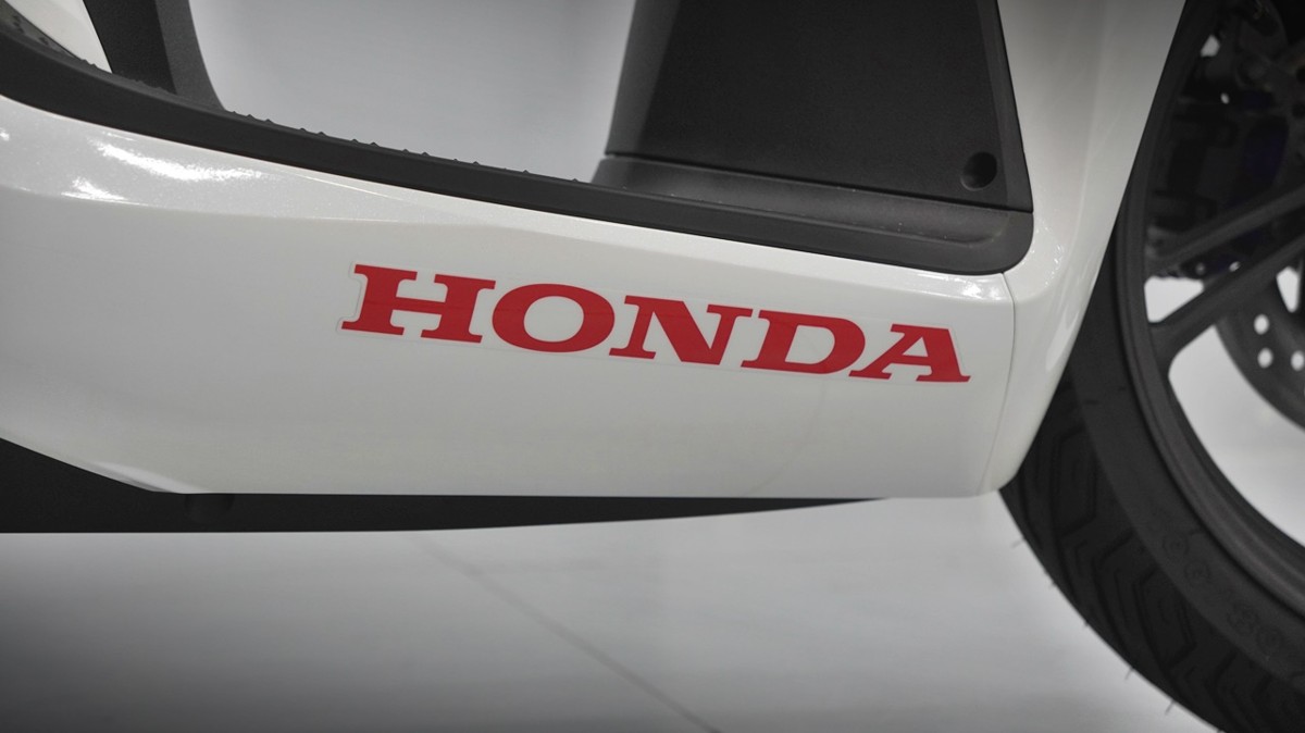 Honda SH150 trắng pha lê nhập Ý 2026 tại Đồng Nai - Sport Edition chính ngạch, chuẩn chất Ý