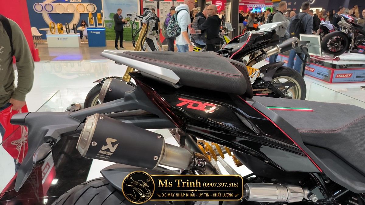 Italjet 700 2026 Tại Đồng Nai - Chiến Binh Chỉ 700 Xe Hyper Scooter Cực Hiếm hồ sơ hải quan, nhập chính ngạch