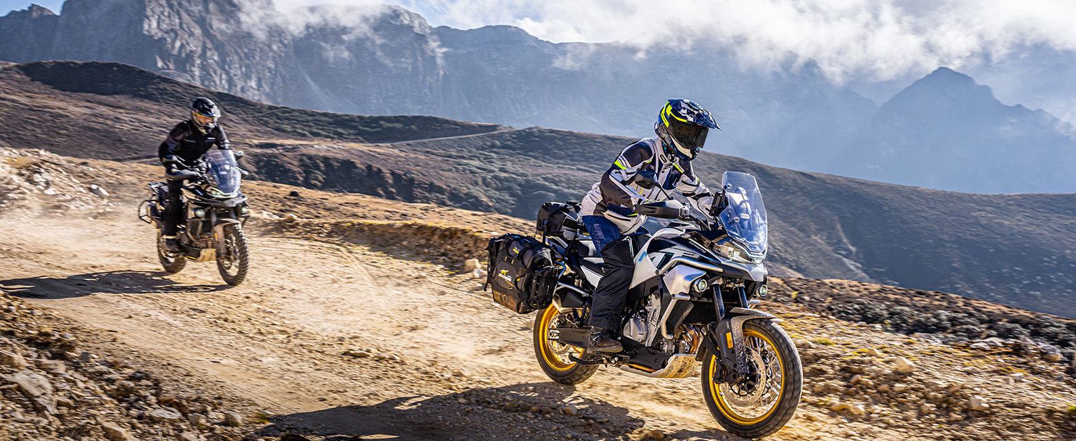 CF Moto 800MT Explorer 2025, ADV Cao Cấp Nhất, Chính Hãng, Giá Tốt tại Đồng Nai