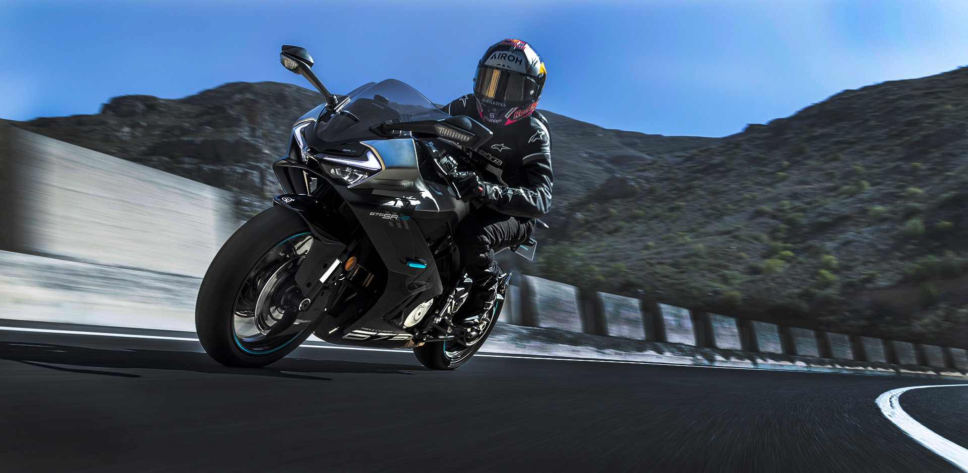 CF Moto 675SR-R 2025 3 Xi Lanh Ngang, Siêu Thể Thao, Giá Rẻ tại Đồng Nai