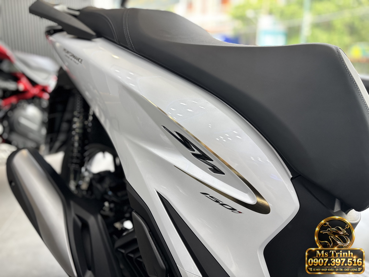 SH150i Ý 2027 màu trắng tại Đồng Nai - Nhập khẩu nguyên chiếc, thiết kế sang trọng, giá tốt