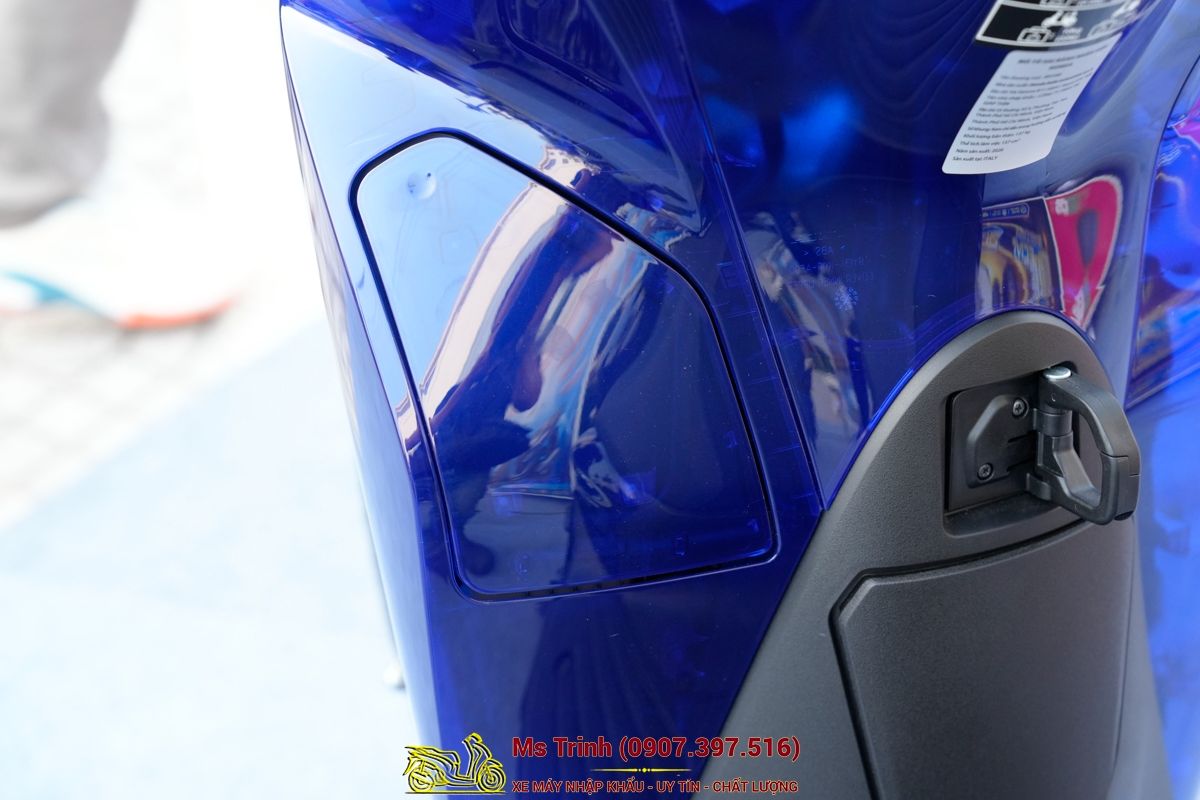 Honda SH150 Vetro Blue 2026 Limited Edition - Siêu phẩm SH Ý dàn áo xanh trong suốt cực hiếm tại Đồng Nai