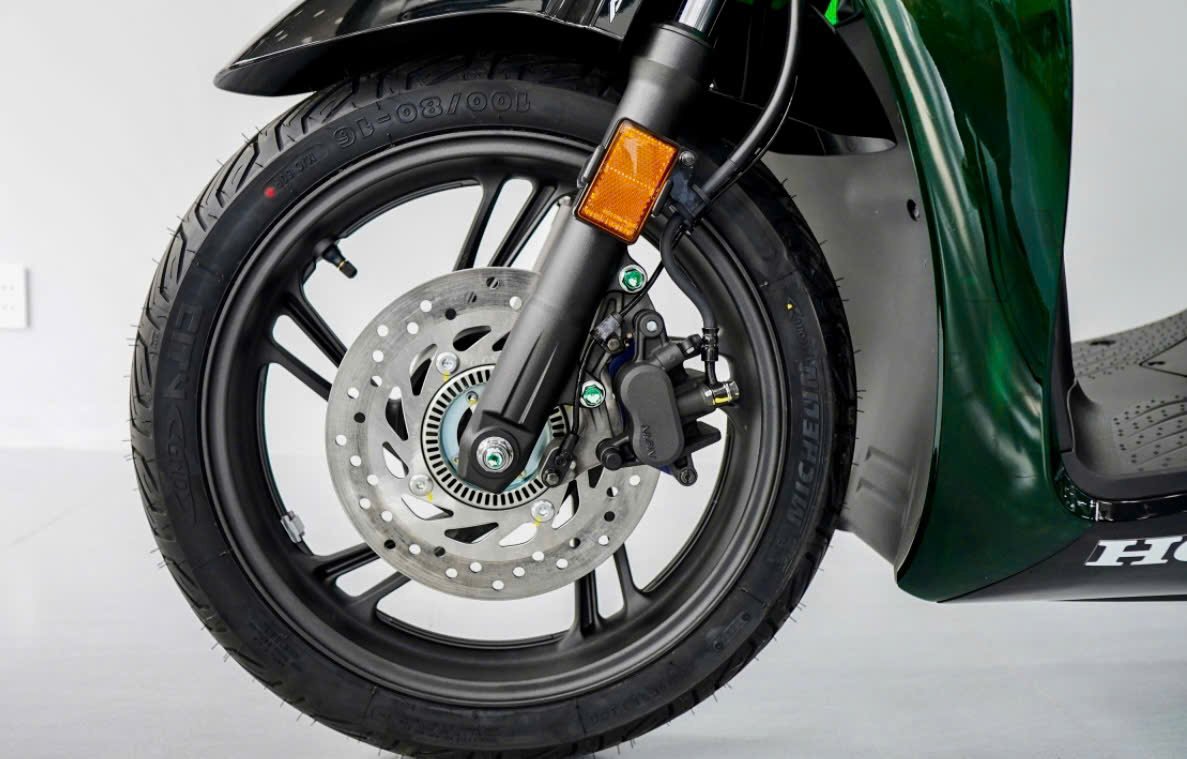 Honda SH150i Vetro 2025, Made In Italy, Nhập Chính Hãng Từ Ý tại Đồng Nai