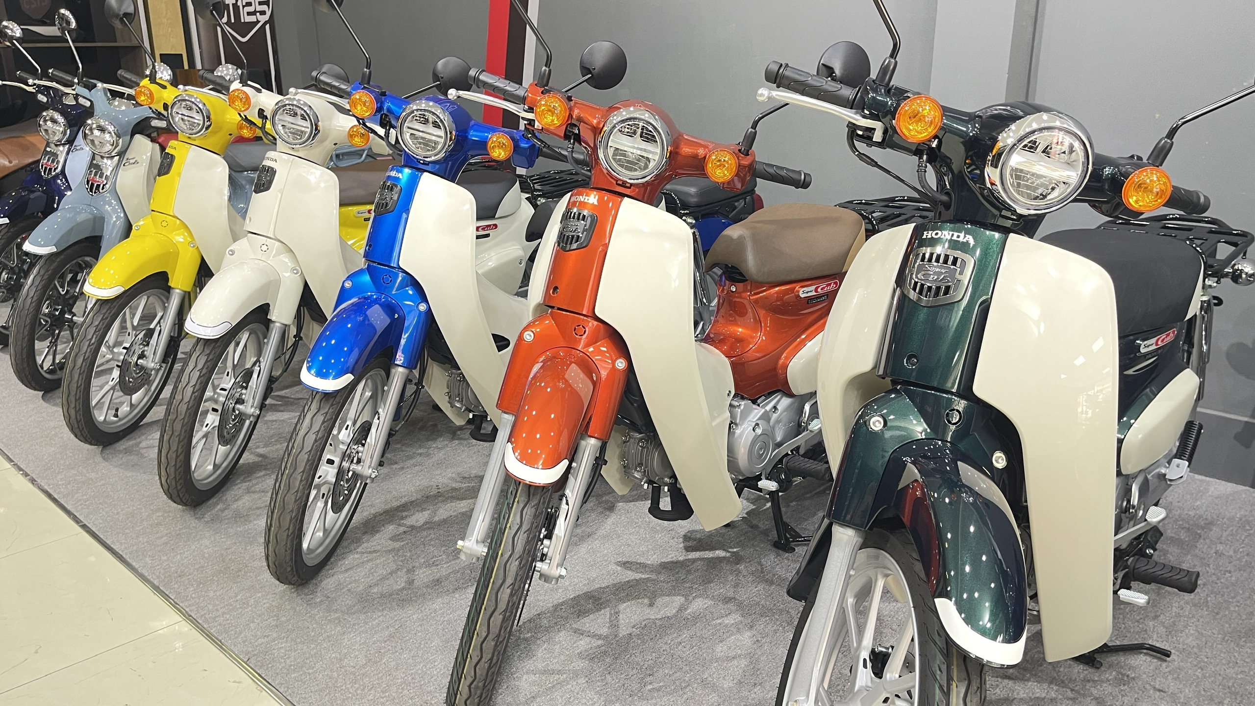 Honda Super Cub 110 ABS, Made In Japan, NK Chính Hãng, Hiếm tại Đồng Nai